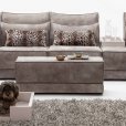 Ascensión Latorre, muebles tapizados de España, sofás de lujo, sillónes, espejos y pufs